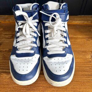 Used 6Y Nike Little Kid Court Borough Mid 2 Sneakers